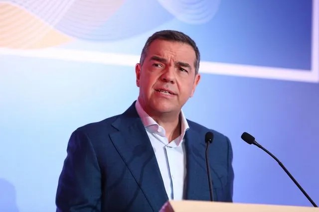 Οι 5 βουλευτές που αποχωρούν από τον ΣΥΡΙΖΑ για τον Τσίπρα