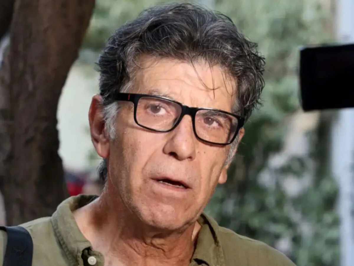 Μεγάλη αλλαγή: Διευθυντής σε σουπερμαρκετ ο Γιάννης Μπέζος (Βίντεο)