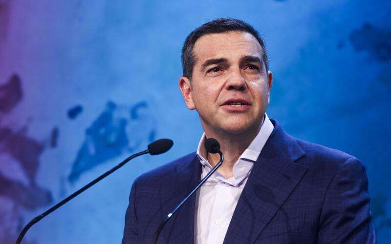 Μαθεύτηκε ο τίτλος του βιβλίου του Αλέξη Τσίπρα: Θα φέρει τα πάνω κάτω στην Ελλάδα