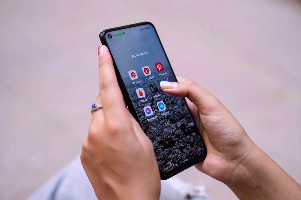 Παγκόσμιο «μπλακάουτ»  σε Facebook, Messenger και Instagram – Τι συνέβη πραγματικά