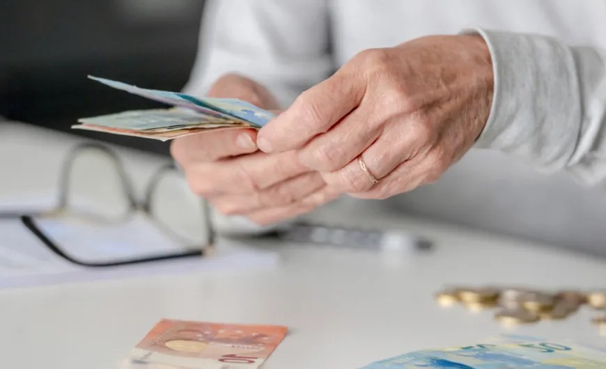 ΕΠΙΣΗΜΟ: Κυκλοφόρησαν τα ευχάριστα – Μεγάλη «ανάσα» για 670.000 συνταξιούχους
