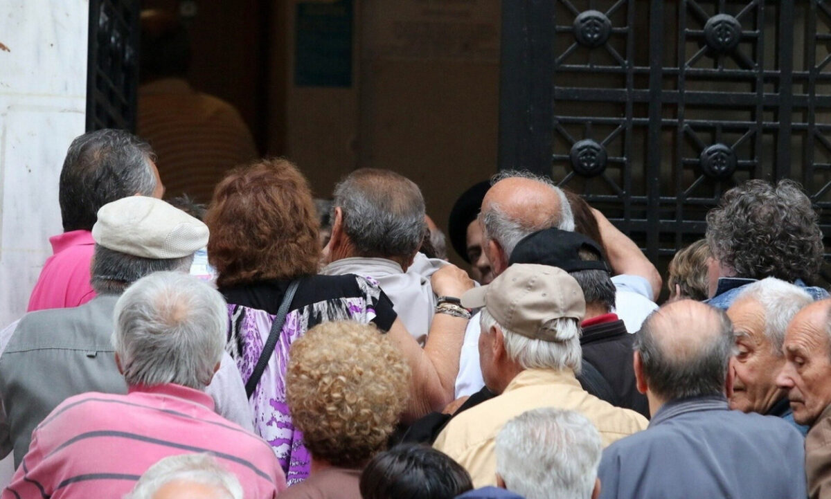 Συντάξεις: Έρχονται αυξήσεις – Ποιοι είναι οι… τυχεροί