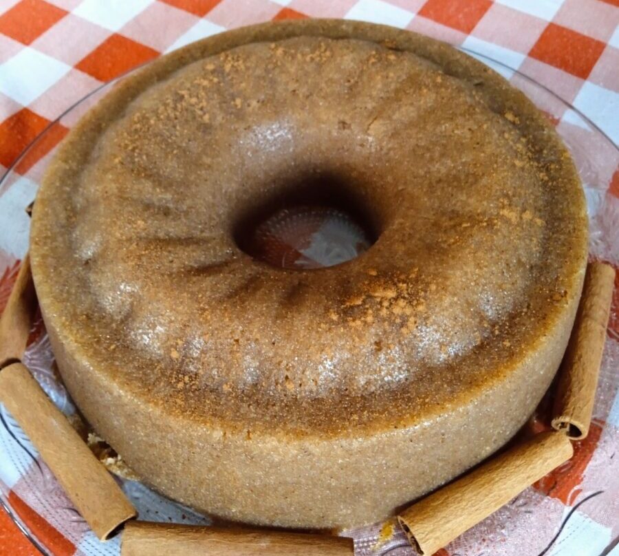 Σιμιγδαλένιος χαλβάς εύκολος και αφράτος – Η κλασική συνταγή που πετυχαίνει πάντα