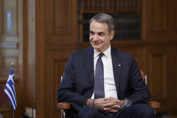 ΕΚΤΑΚΤΟ: Διώχνει υπουργούς ο Μητσοτάκης – Ποιοι φεύγουν πριν την κατάρρευση