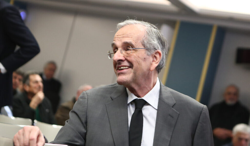 Για να πάρει τη θέση του Κυριάκου Μητσοτάκη: Ο εκλεκτός του Αντώνη Σαμαρά σε κυβέρνηση συνεργασίας