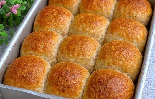 Ξέχνα το ζύμωμα: αυτό το ψωμί γίνεται με κουτάλι