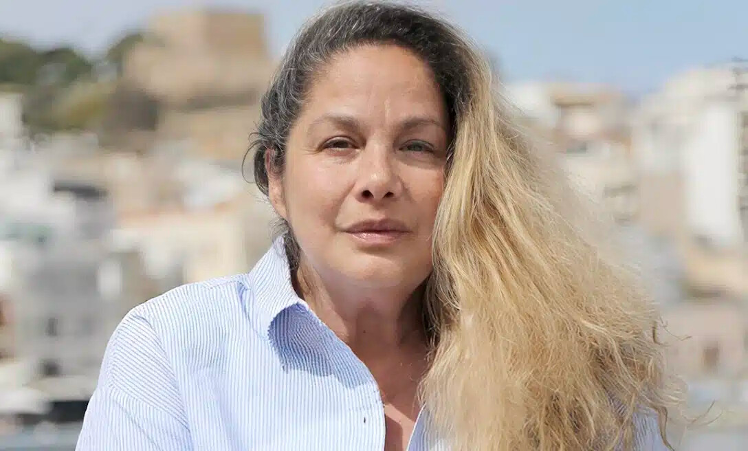 Όλοι υποκλίνονται στην Τζένη Χειλουδάκη – Eίπε για τα 2 φύλα Auτo που δεν Toλμά να πει κανείς δημόσια κι Aπoθεώθnκε