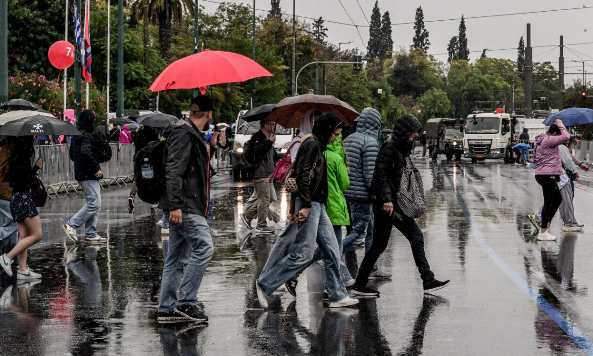 Καιρός: Προειδοποίηση Κολυδά για έντονα φαινόμενα το επόμενο 48ωρο – Στο «κόκκινο» 5 περιοχές