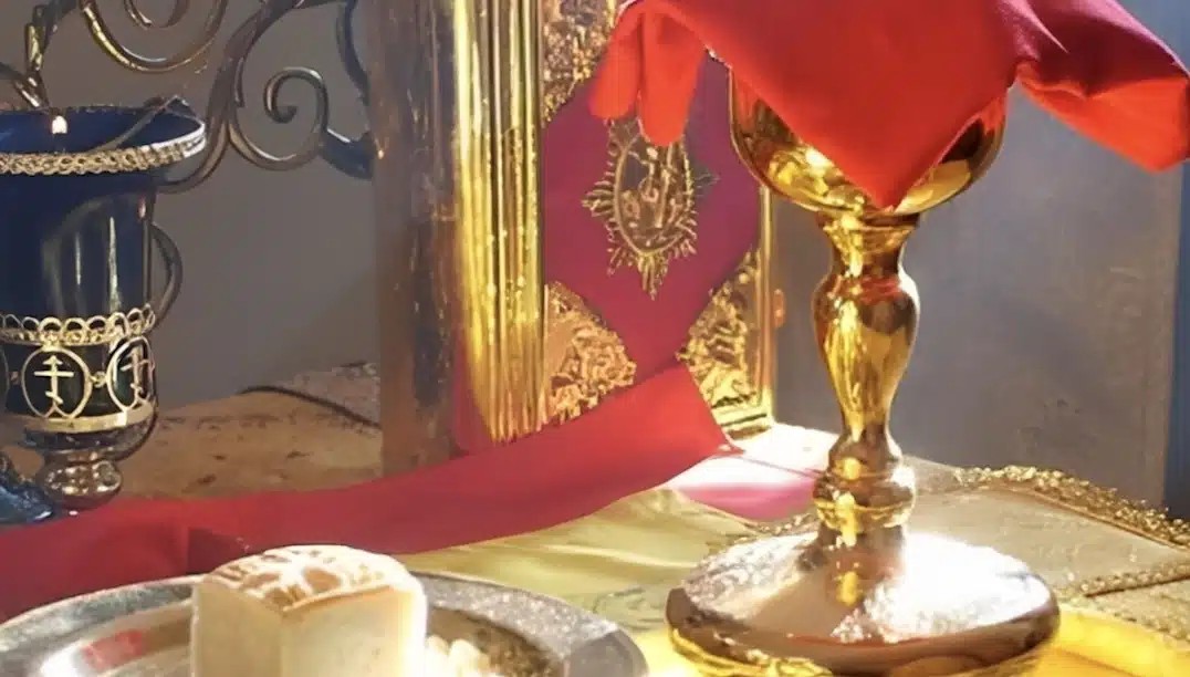 Μπορώ να κοινωνήσω το βράδυ Της Ανάστασης, χωρίς νηστεία κι εξομολόγηση;