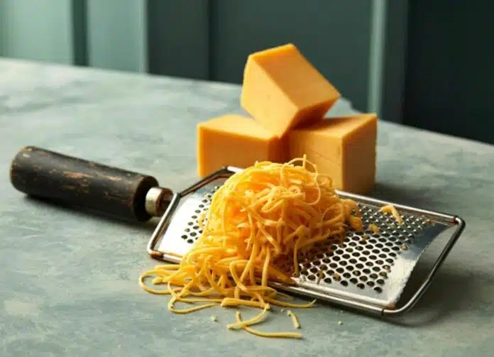 Ανακαλείται τυρί από τα σούπερ μάρκετ – Μην το καταναλώσετε