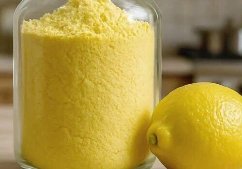 Πώς να φτιάξετε σκόνη λεμονιού από τις φλούδες – Το εύκολο κόλπο