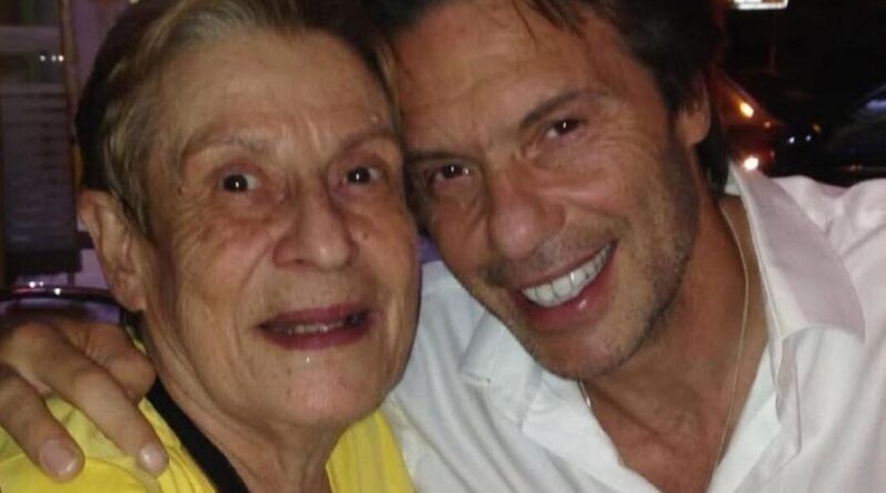 «Μπέμπα μου ελπίζω…» Η σπαρακτική ανάρτηση του Τζώρτζογλου για τον θάνατο της μητέρας του