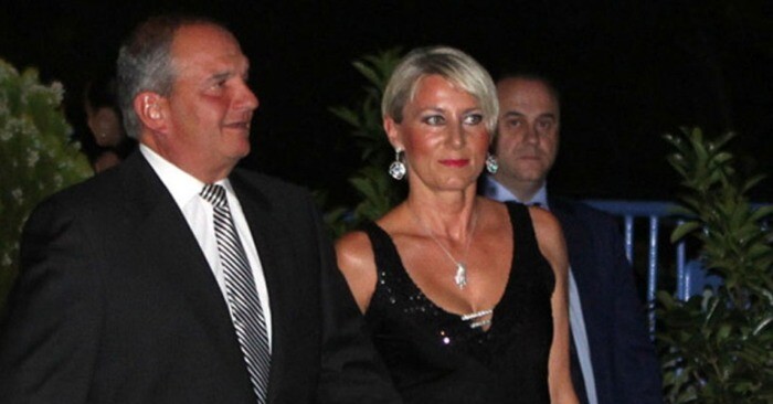 Νατάσα Παζαΐτη και Αλίκη Καραμανλή: Μητέρα και κόρη μαζί στο κέντρο – Η εικόνα που τράβηξε τα βλέμματα