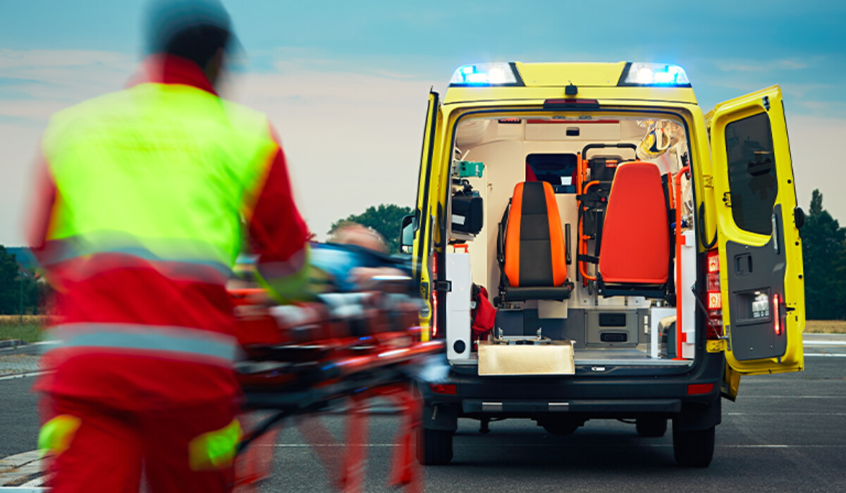 Μαθεύτηκε: Εσπευσμένα στο νοσοκομείο αγαπημένος ηθοποιός