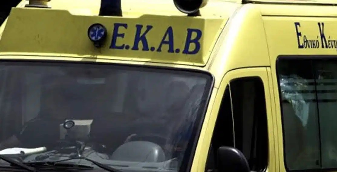 ΣΥΝΑΓΕΡΜΟΣ ΤΩΡΑ – ΕΠΕΣΕ ΝΕΑΡΗ ΚΟΠΕΛΑ ΑΠΟ ΤΟΝ 7ο ΟΡΟΦΟ ΣΤΟΝ ΠΕΙΡΑΙΑ