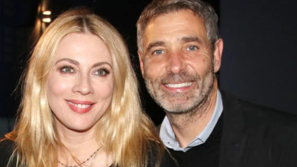 Μαθεύτηκε για το ζευγάρι: Η Aπoκάλuψn ΣOK του Θοδωρή Αθερίδη: «Με τη Σμαράγδα Καρύδη η ζωή τα έφερε έτσι που…»