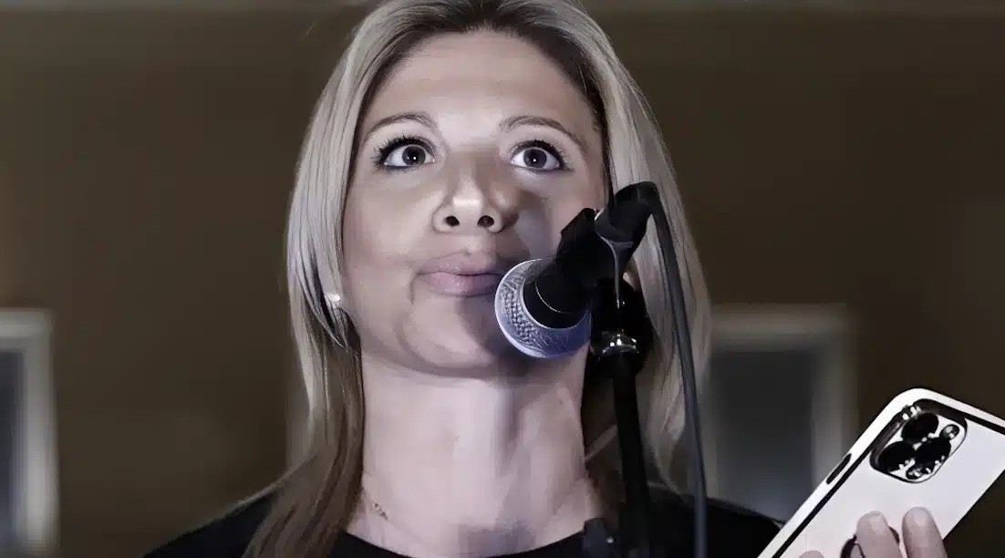 Δεν το πίστευαν ούτε οι δημοσκόποι: Το κόμμα που διαλύεται μετά την υποψηφιότητα Καρυστιανού