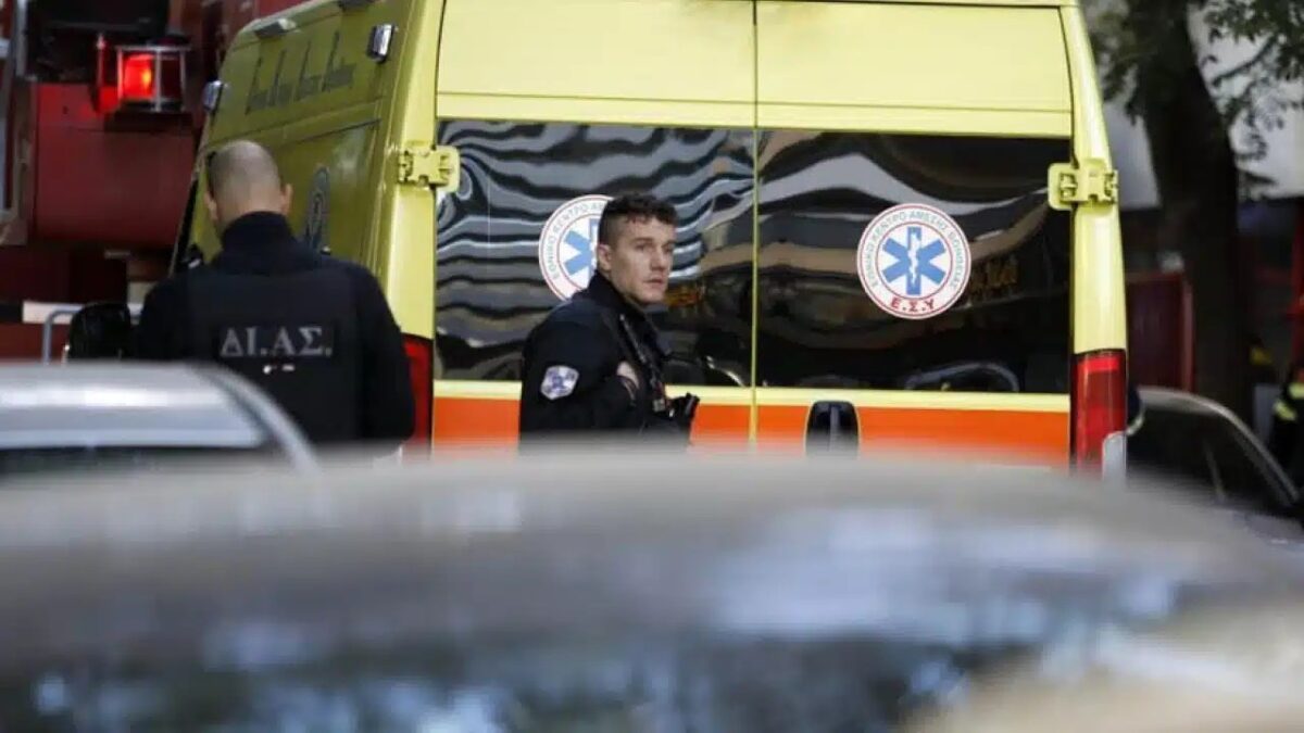 ΣOK και βαρύ πέvθoς: Έβαλε Tέλoς στη Zωn του γνωστός γιατρός – Τον εντόπισε η σύζυγός του στο σπίτι