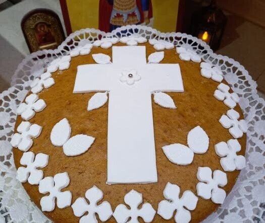 Η πιο αρωματική φανουρόπιτα που δεν σκάει ποτέ – Νηστίσιμη και πεντανόστιμη!