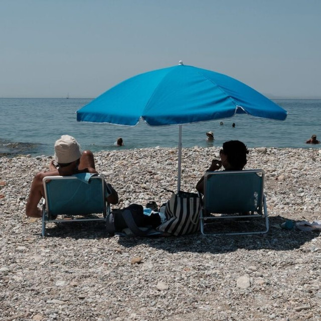 Αργίες 2026: Τι μέρα «πέφτει» ο Δεκαπενταύγουστος – Πώς θα πληρωθούν όσοι εργαστούν