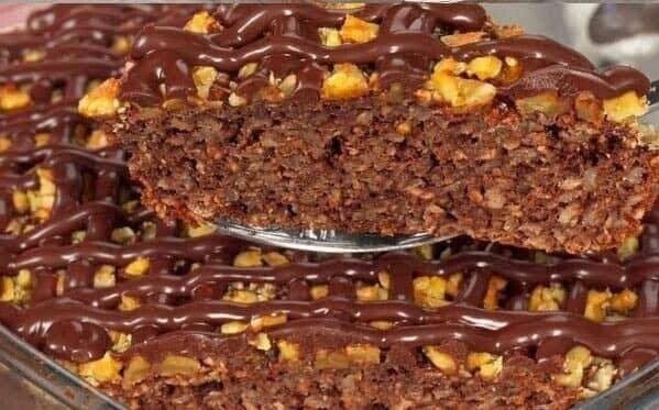 Κέικ με βρώμη και μπανάνα χωρίς ζάχαρη – Εύκολο και υγιεινό