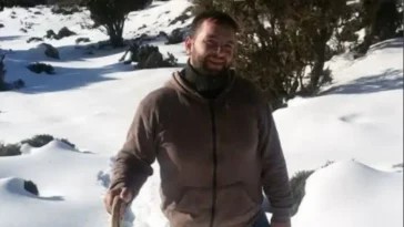 EKTAKTO ΤΩΡΑ – AYTOΣ ΕΒΑΛΕ ΤΗ BOMBA ΣΤΟ ΣΠΙΤΙ ΣΤΑ ΒΟΡΙΖΙΑ ΚΙ ΑΡΧΙΣΕ ΤΟ MAKEΛEIO