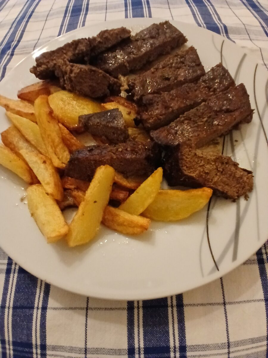 Συκώτι μοσχαρίσιο στο φούρνο με λεμόνι – Εύκολη και ζουμερή συνταγή