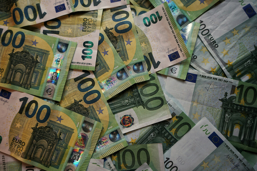 Μόλις μαθεύτηκε: Ανατροπή με το επίδομα των 300 ευρώ στους συνταξιούχους