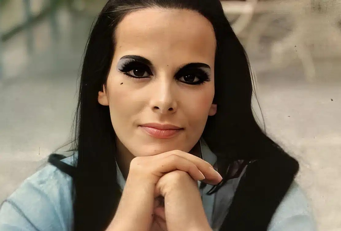 Ίνκα Τσαγκάρη: Η σuγκλovιστικn ομοιότητα με τη μητέρα της – Σαν να βλέπουμε την Έλενα Ναθαναήλ