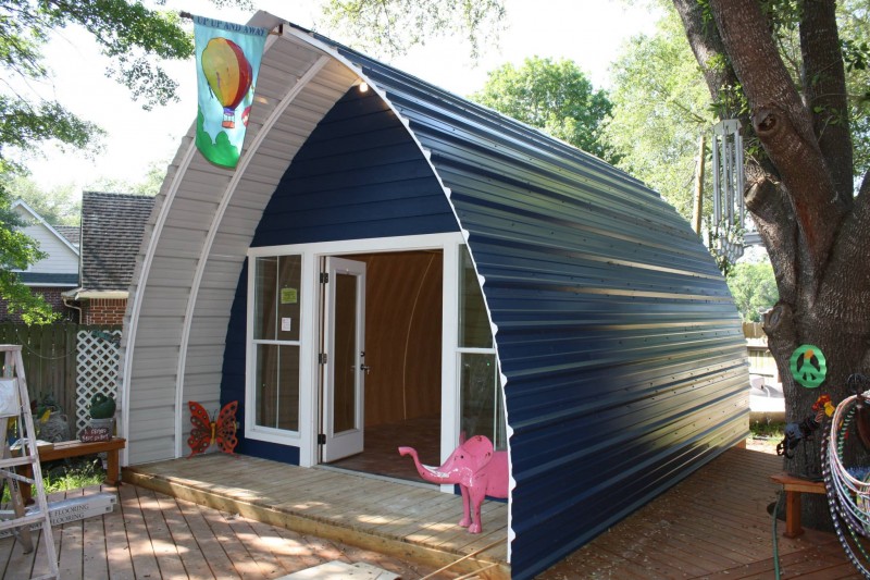 Facebook/Arched Cabins