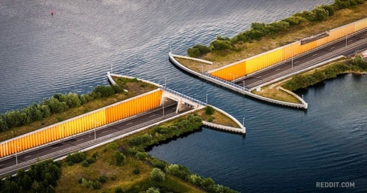 Ένα Θαύμα της Μηχανικής που θα σας Κόψει την Ανάσα: Αυτή είναι η Γέφυρα στην Ολλανδία που Αψηφά τους Νόμους της Φυσικής!