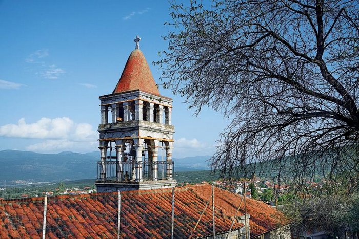 antipalo-deos-tis-arachovas-ena-magiko-chorioudaki-25-ores-apo-tin-athina