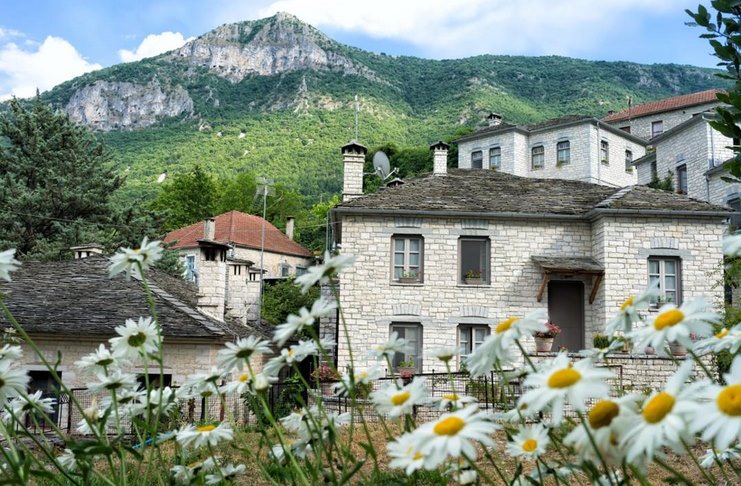 Ανάμεσα στα πιο όμορφα απομακρυσμένα ξενοδοχεία στον κόσμο βρίσκεται και ένα Ελληνικό!