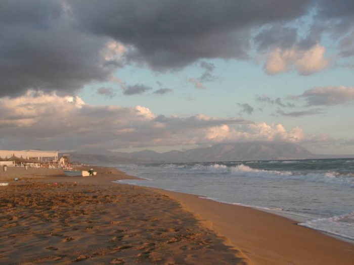 Ποια είναι η μεγαλύτερη παραλία της Ελλάδας; Έκταση χιλιομέτρων καταλαμβάνει η υπέροχη ακτή! Ποια είναι η μεγαλύτερη παραλία της Ελλάδας; Έκταση χιλιομέτρων καταλαμβάνει η υπέροχη ακτή!