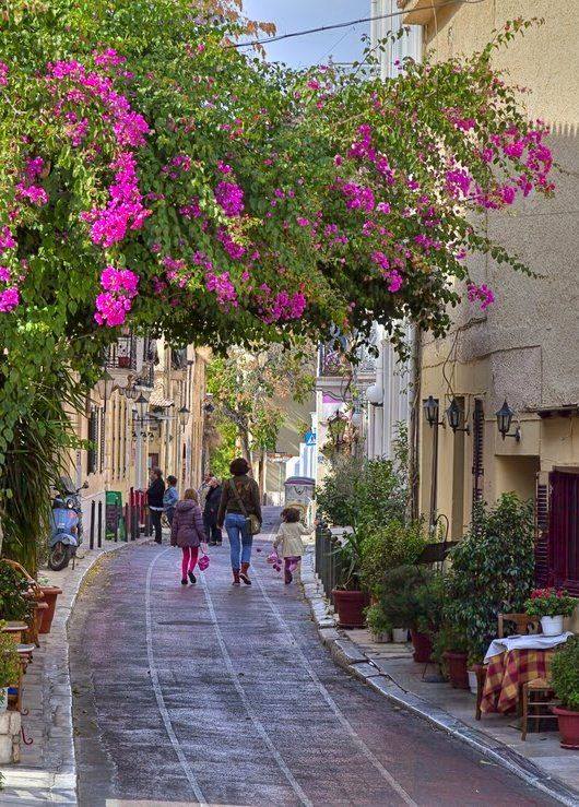 Η γειτονιά των ονείρων: Η πιο παλιά αλλά και πιο όμορφη συνοικία της Αθήνας έχει ιστορία 3.500 χρόνων!