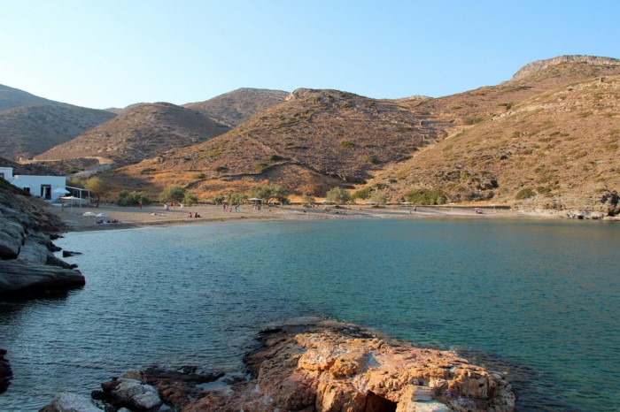 Η «μικρή κυρία» των Κυκλάδων: Το νησάκι των 300 κατοίκων με την σπάνια ομορφιά που λάτρεψε και ύμνησε ο Ελύτης