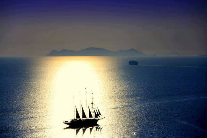 Η «μικρή κυρία» των Κυκλάδων: Το νησάκι των 300 κατοίκων με την σπάνια ομορφιά που λάτρεψε και ύμνησε ο Ελύτης