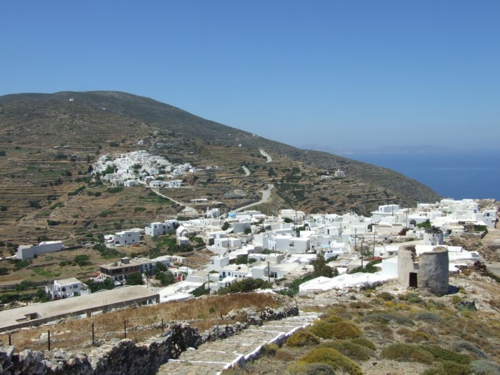 Η «μικρή κυρία» των Κυκλάδων: Το νησάκι των 300 κατοίκων με την σπάνια ομορφιά που λάτρεψε και ύμνησε ο Ελύτης