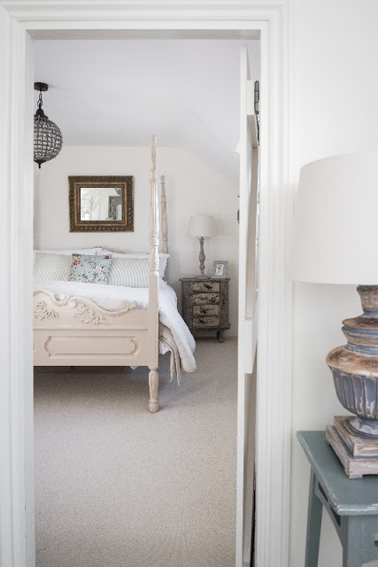 Το σπίτι ηλικίας 300 ετών που εξωτερικά δεν μοιάζει κάτι ιδιαίτερο, μέχρι να περάσεις στο εσωτερικό του