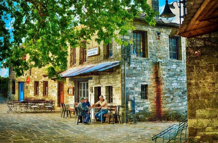 Ο άγνωστος «παράδεισος» των Ιωαννίνων: Ένα κουκλίστικο χωριό που ελάχιστοι γνωρίζουν Ο άγνωστος «παράδεισος» των Ιωαννίνων: Ένα κουκλίστικο χωριό που ελάχιστοι γνωρίζουν