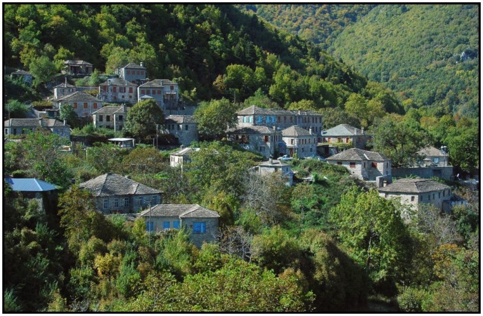 Ο άγνωστος «παράδεισος» των Ιωαννίνων: Ένα κουκλίστικο χωριό που ελάχιστοι γνωρίζουν Ο άγνωστος «παράδεισος» των Ιωαννίνων: Ένα κουκλίστικο χωριό που ελάχιστοι γνωρίζουν