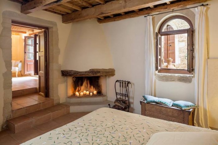 Η εκπληκτική μεταμόρφωση ενός εγκαταλελειμμένου χωριού του 16ου αιώνα στην Κρήτη σε ξενοδοχείο