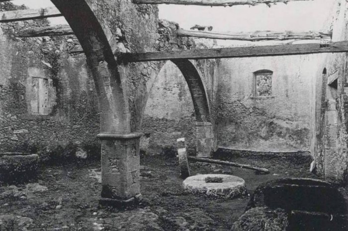 Η εκπληκτική μεταμόρφωση ενός εγκαταλελειμμένου χωριού του 16ου αιώνα στην Κρήτη σε ξενοδοχείο