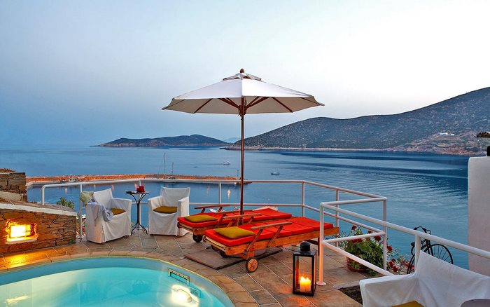 Σίφνος: Το νησί που σε μαγεύει με τις ομορφιές του!