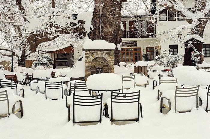 dinfo.gr - 30 μαγικές φωτογραφίες που αποδεικνύουν ότι η Ελλάδα γίνεται πιο όμορφη όταν χιονίζει.. 