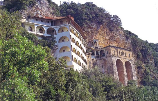 Ανδρίτσαινα: η «πέτρινη» αρχόντισσα της Αρκαδίας Ανδρίτσαινα: η «πέτρινη» αρχόντισσα της Αρκαδίας