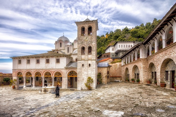 Παναγία η Εικοσιφοίνισσα: Το παλαιότερο μοναστήρι στην Ελλάδα και την Ευρώπη με τη θλιβερή ιστορία