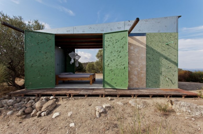 Το σπίτι της ελιάς που βραβεύτηκε ως η καλύτερη δημιουργία Έλληνα νέου αρχιτέκτονα Το σπίτι της ελιάς που βραβεύτηκε ως η καλύτερη δημιουργία Έλληνα νέου αρχιτέκτονα