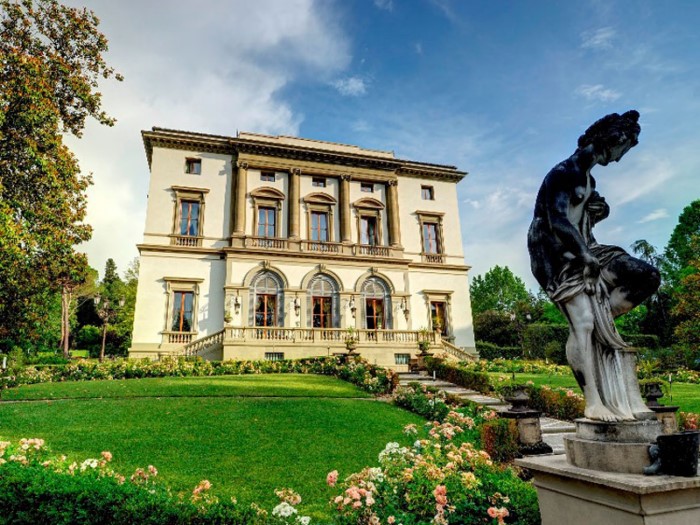 Θεωρείται η πιο όμορφη πόλη της Ιταλίας. Όχι άδικα… Θεωρείται η πιο όμορφη πόλη της Ιταλίας. Όχι άδικα…