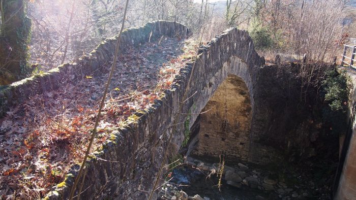 Τα 21 ωραιότερα γεφύρια της Ηπείρου που αντέχουν στο πέρασμα των χρόνων Τα 21 ωραιότερα γεφύρια της Ηπείρου που αντέχουν στο πέρασμα των χρόνων